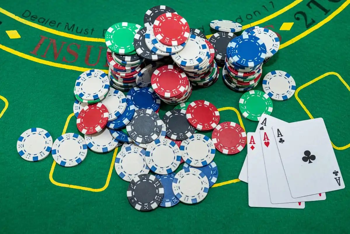 Koleksi permainan slot dan live-dealer di platform yowesjp